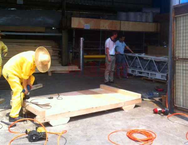 發(fā)動機設(shè)備包裝服務(wù)項目圖2 發(fā)動機設(shè)備包裝服務(wù)項目圖2