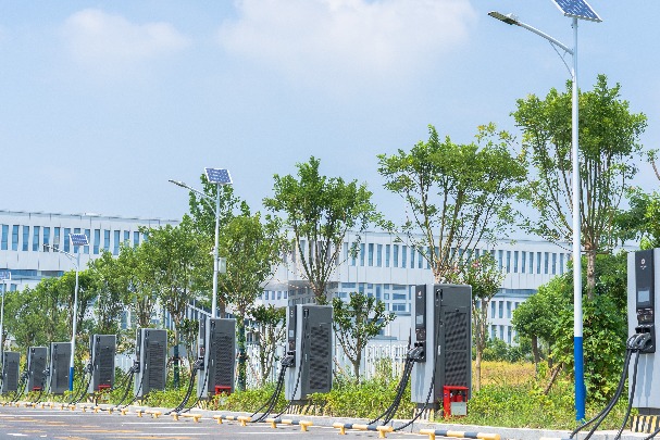 什么是光儲充一體化？